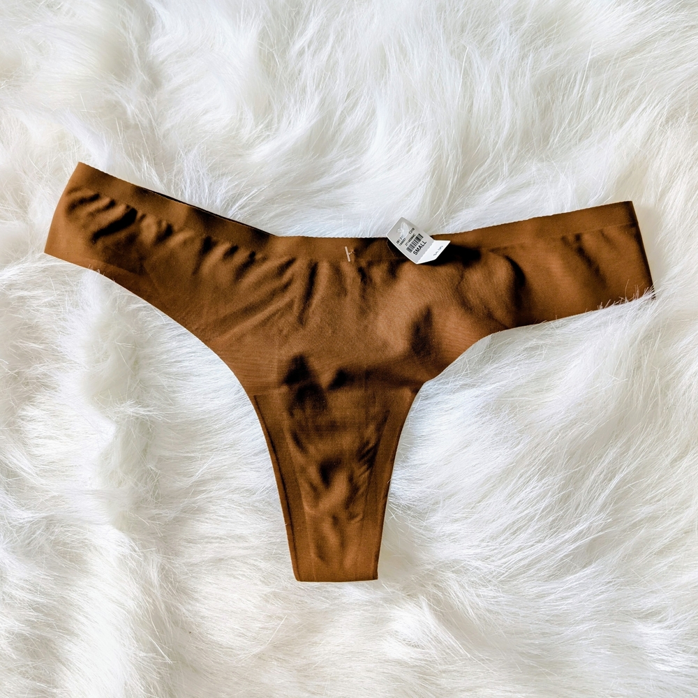 Maurices Women's Small Caramel Seamless Thong Underwear, Panty